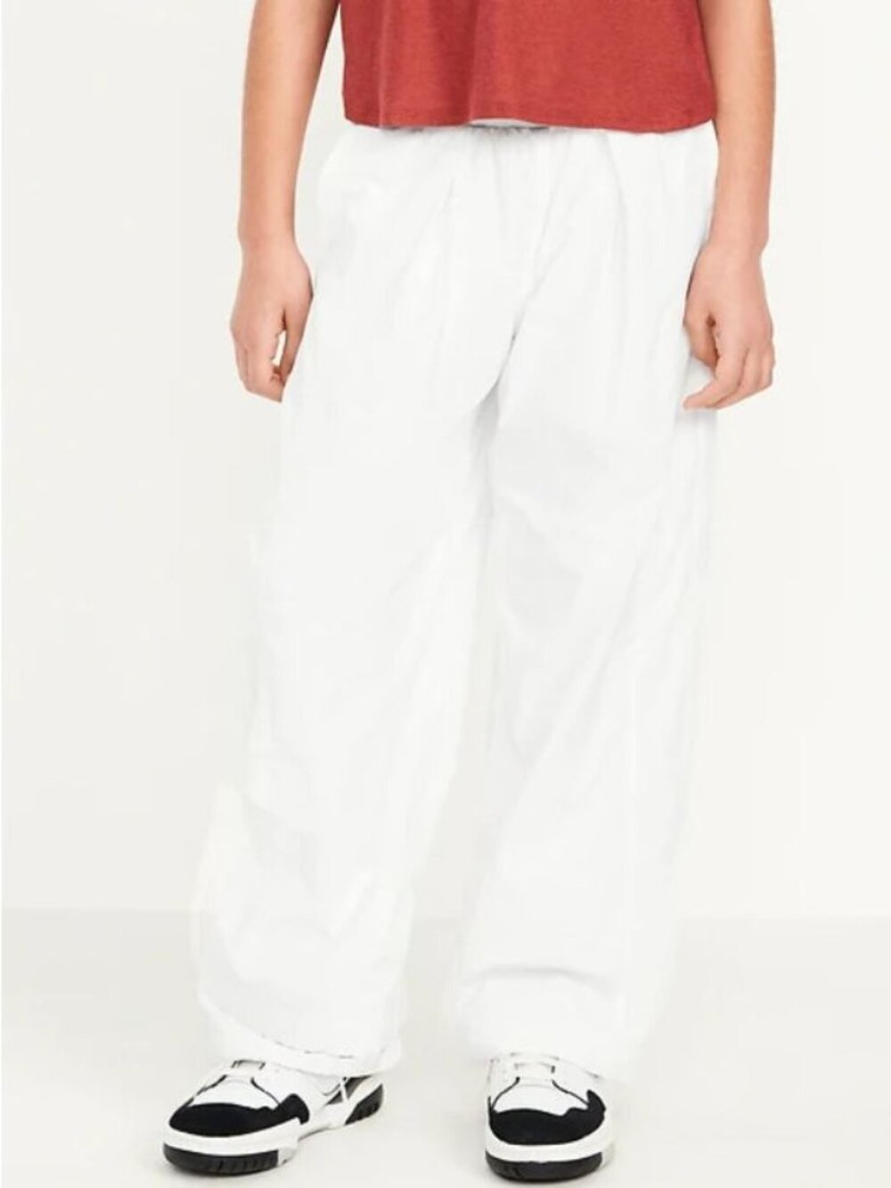 OLD NAVY high waisted crinkle wide leg pants in white size 10/12